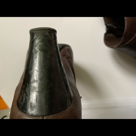 Clarks Bendables Booties Brown size 9 - Picture 2 of 11